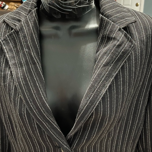 Cabi Joey Pinstripe Blazer Size 6 Black & Gray - Picture 3 of 9
